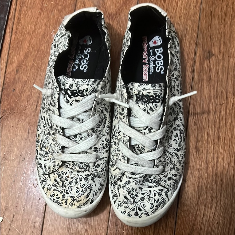 BOBS Patterned Lace-Up Sneakers